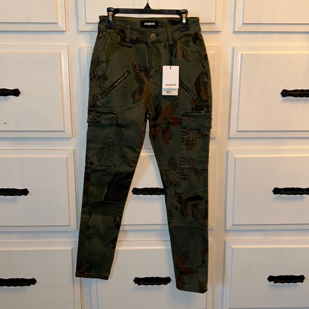 NWT DESIGUAL WOMEN’S CARGO ANKLE PANTS SZ 34 (US SZ 0)